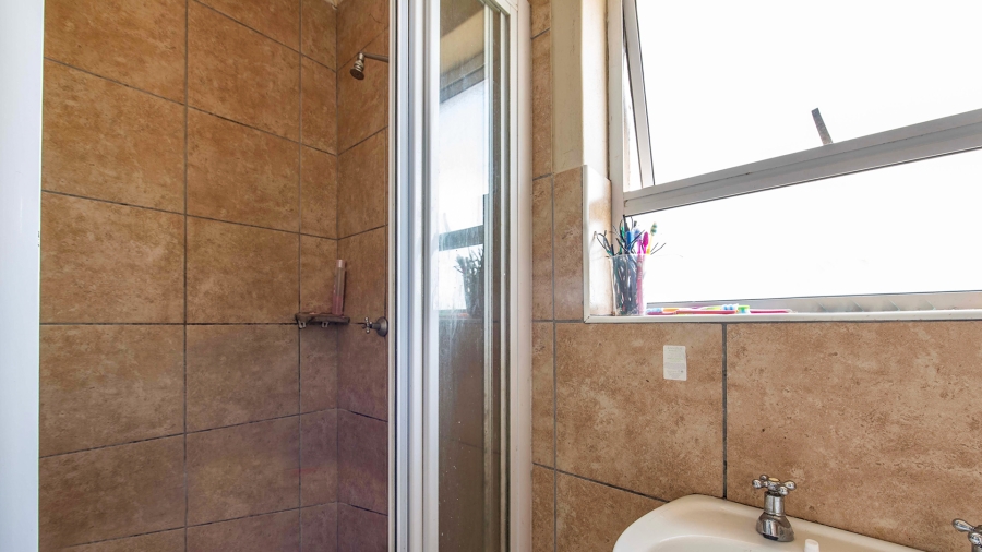 3 Bedroom Property for Sale in Costa Da Gama Western Cape